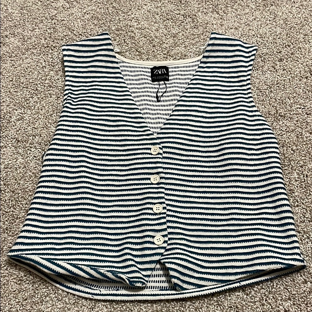 Zara Black and White Fitted Buttoned Tank Top